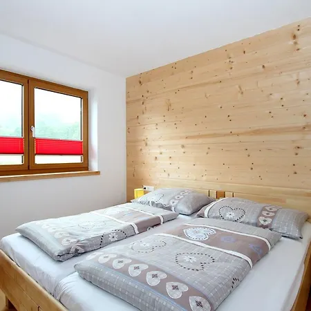 Appartement Hopfgarten 2 *